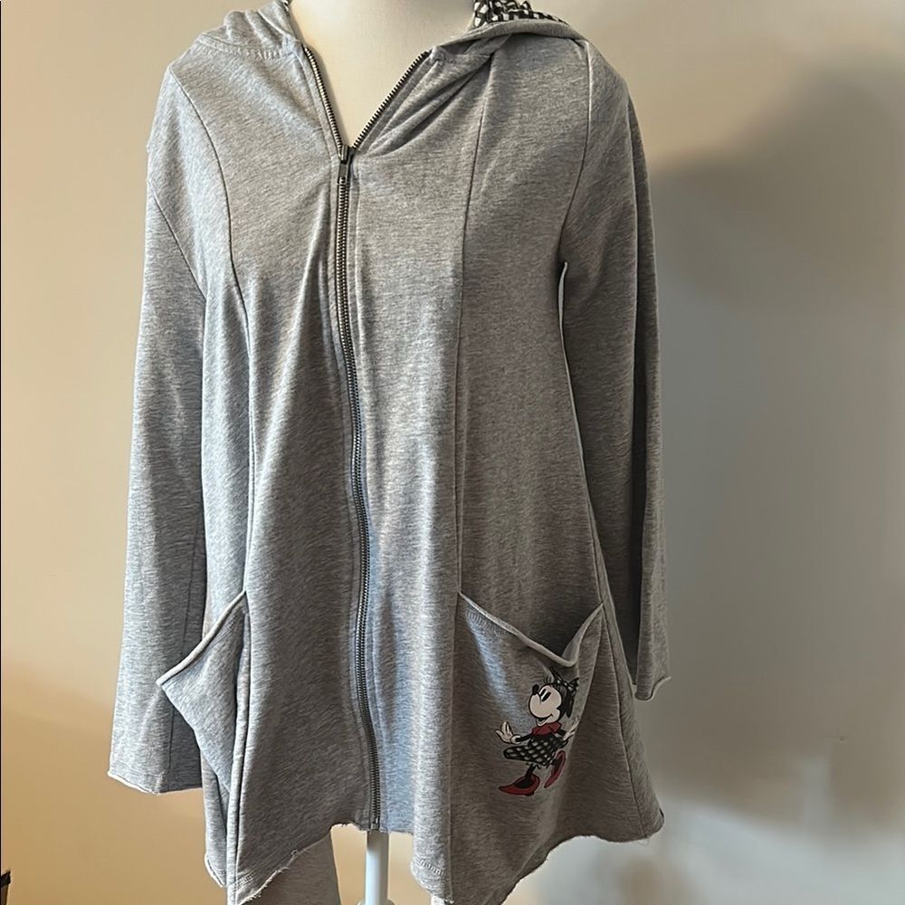 Disney’s Minnie Mouse Gray Oversized Zip up Hoodie Jacket. Size Medium